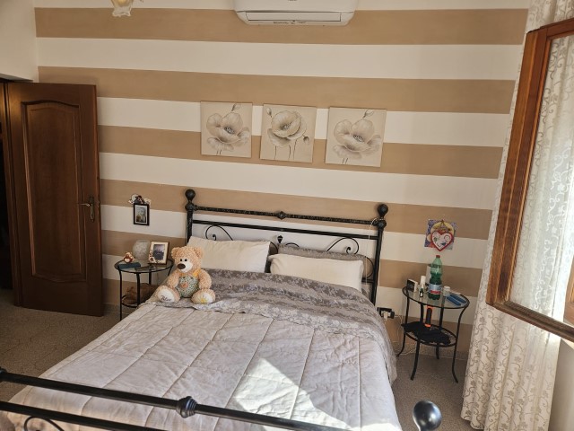 PORZIONE DI BIFAMILIARE