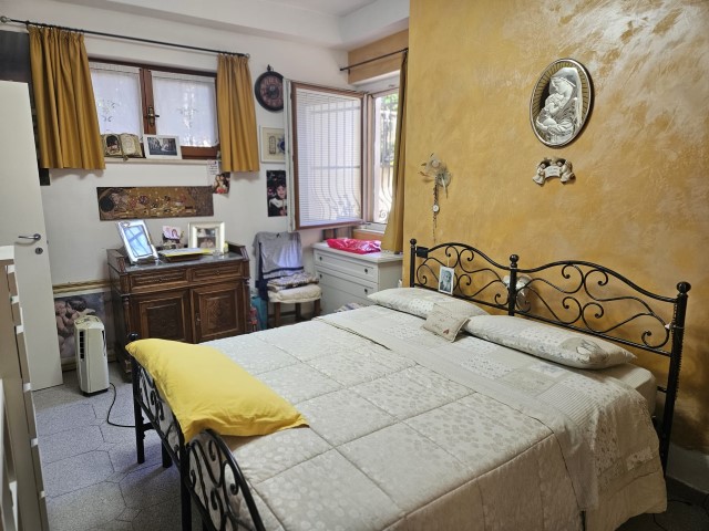 PORZIONE DI BIFAMILIARE